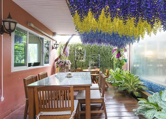 Hotel Orchid 3*