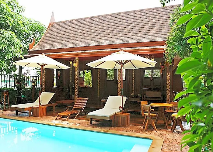Hotel Orchid 3*