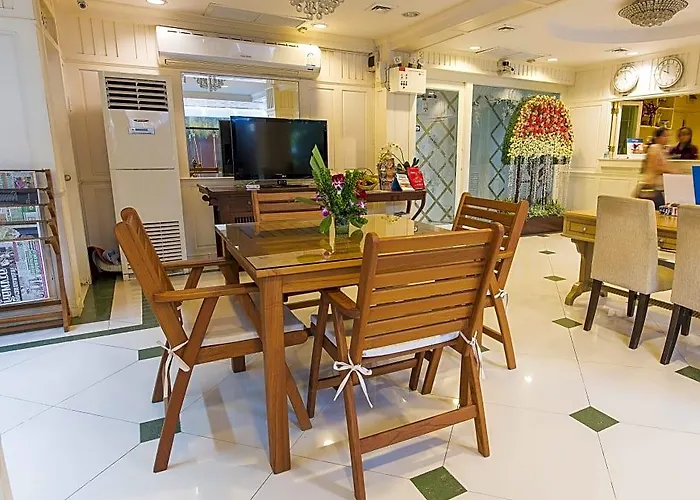 Orchid Hotel